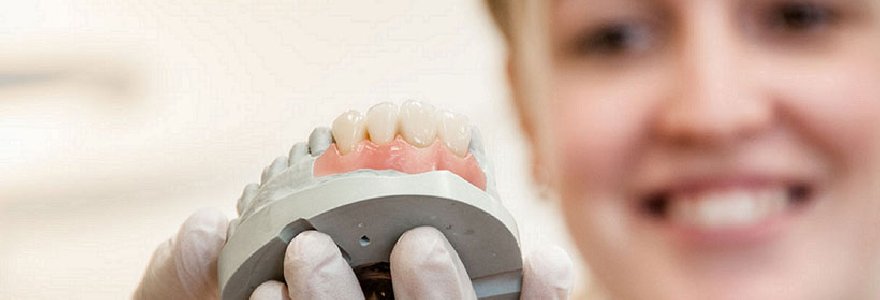 Льготное протезирование зубов